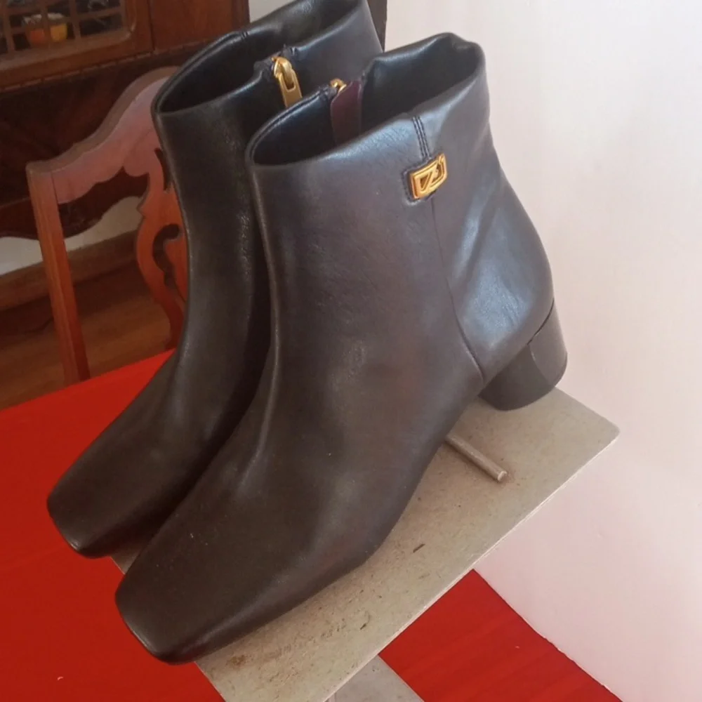 Women's Franco Sarto Black Ankle Boots - Picture 3 of 8